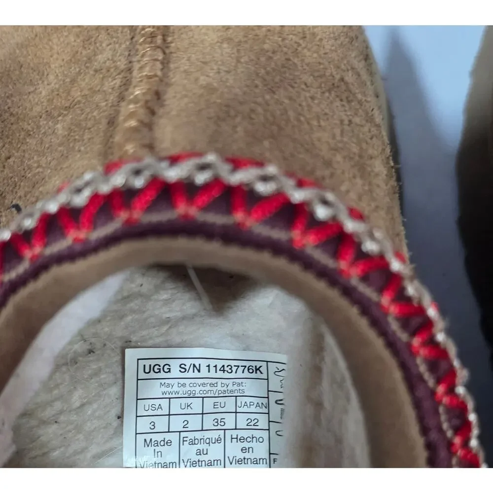 UGG Tazz Kids Big Kid Size 3 Chestnut Suede Clog Red Trim Slippers